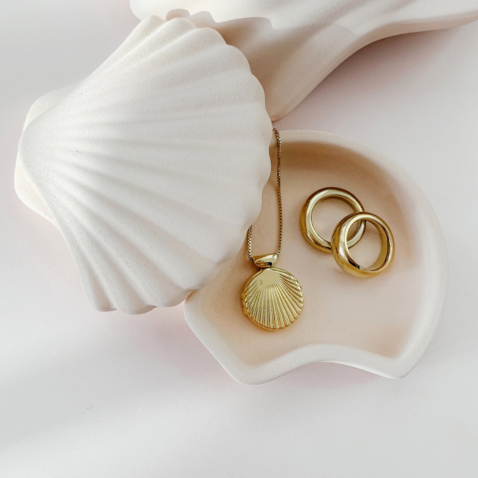 Meet the Ursula Locket
