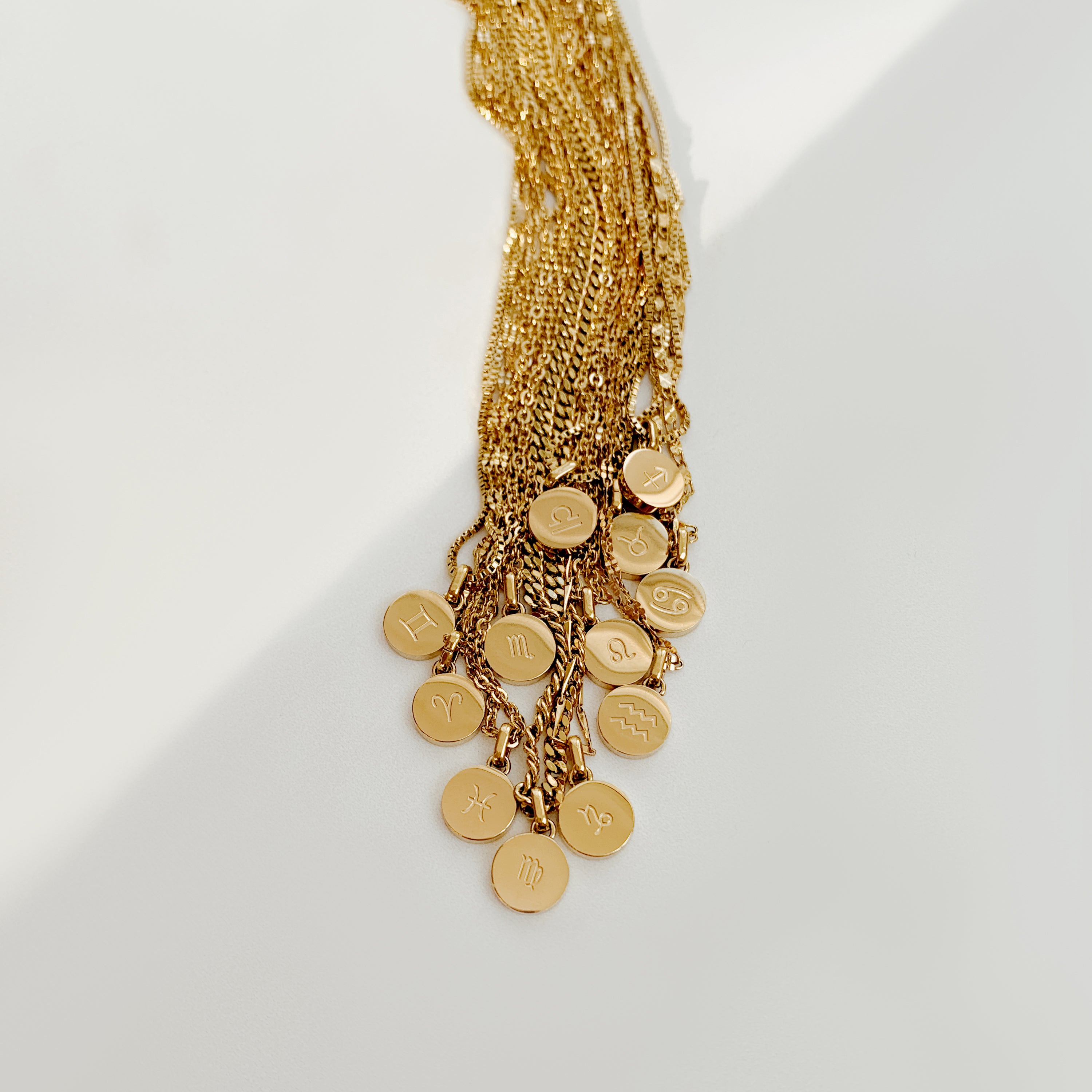 Horoscope golden charms