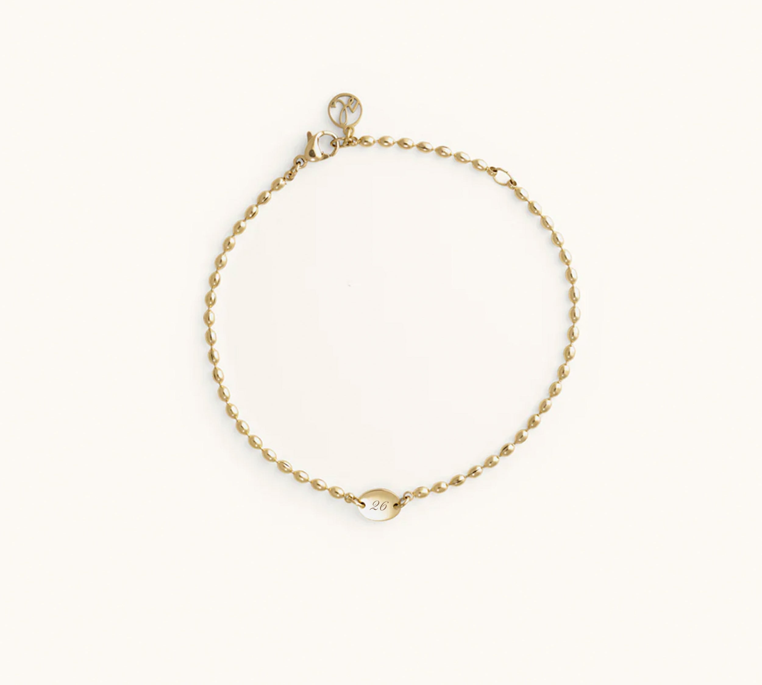 '26 Oval Bracelet