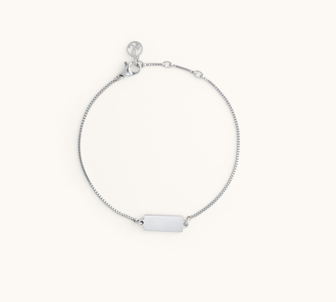 Engravable Bar Bracelet