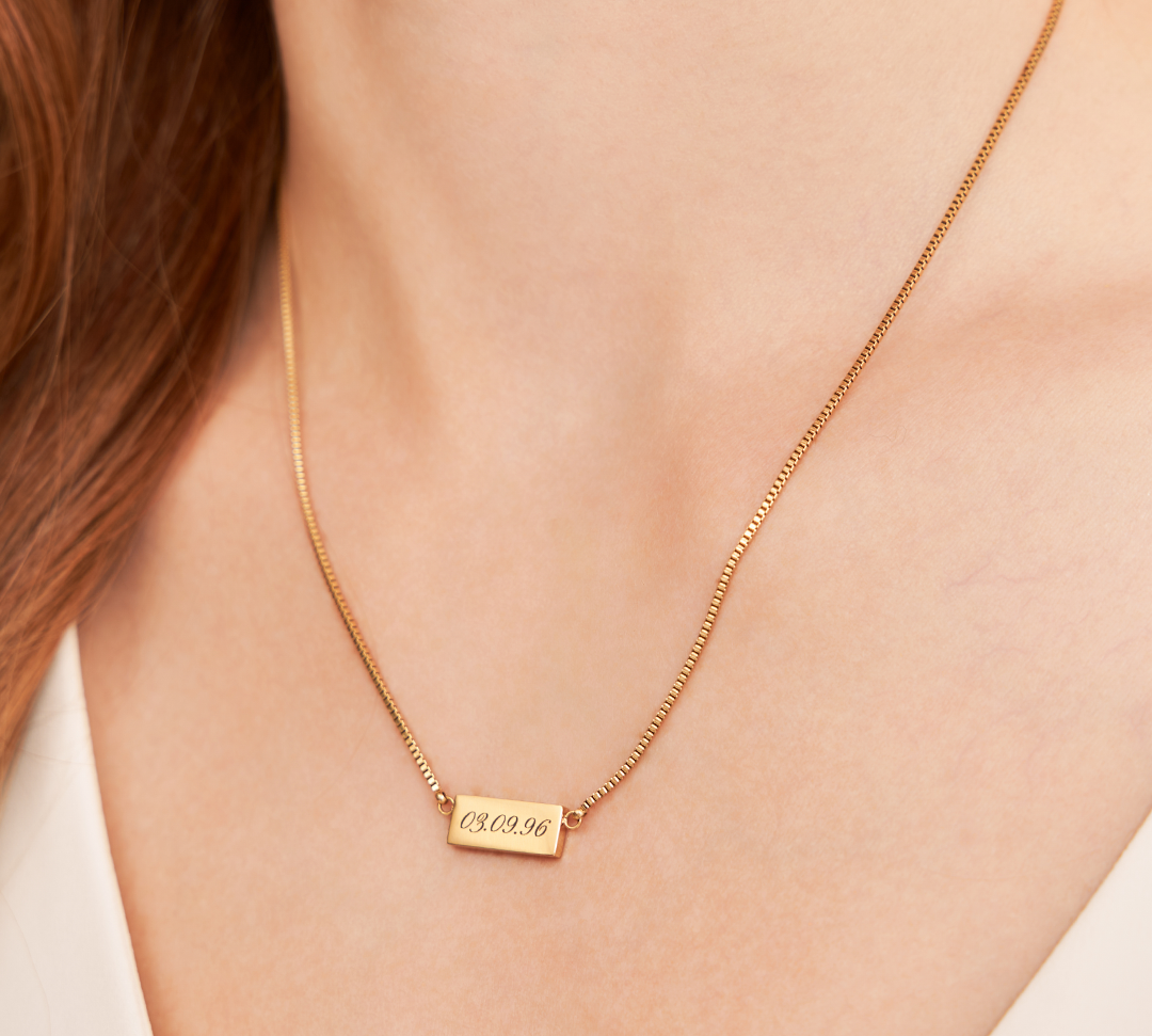 Engravable Bar Necklace